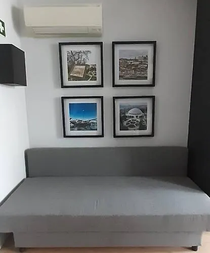 NEW!! Galé 404 Center Apartment (wifi, parking...)